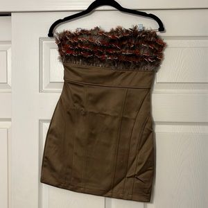 Brown strapless dress